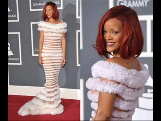 NUEVOS VIDEOS XV RIHANNA DESNUDA Y SUS VESTIDOS TRANSPARENTEcape